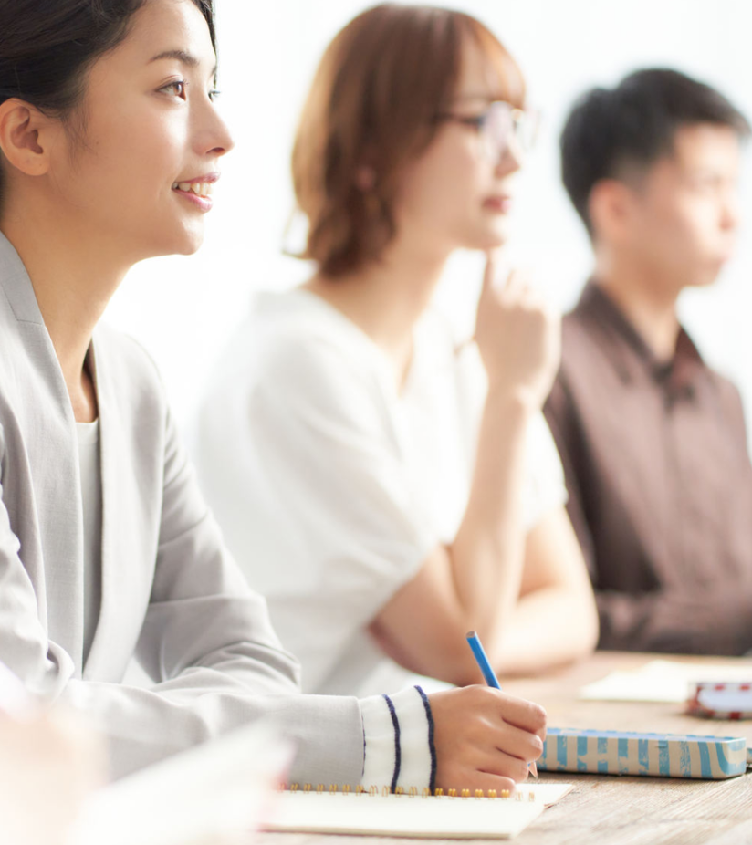 エディンバラ外交経済学院(Edinburgh Inst.of Diplomacy and Econ)の紹介写真_2枚目